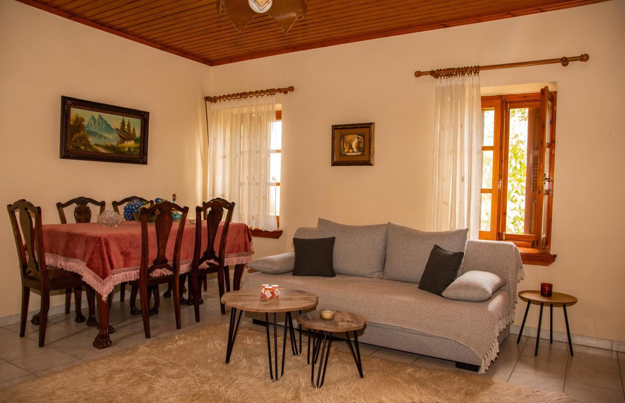 La Casa De Vacation Villa Láfkosz Kültér fotó