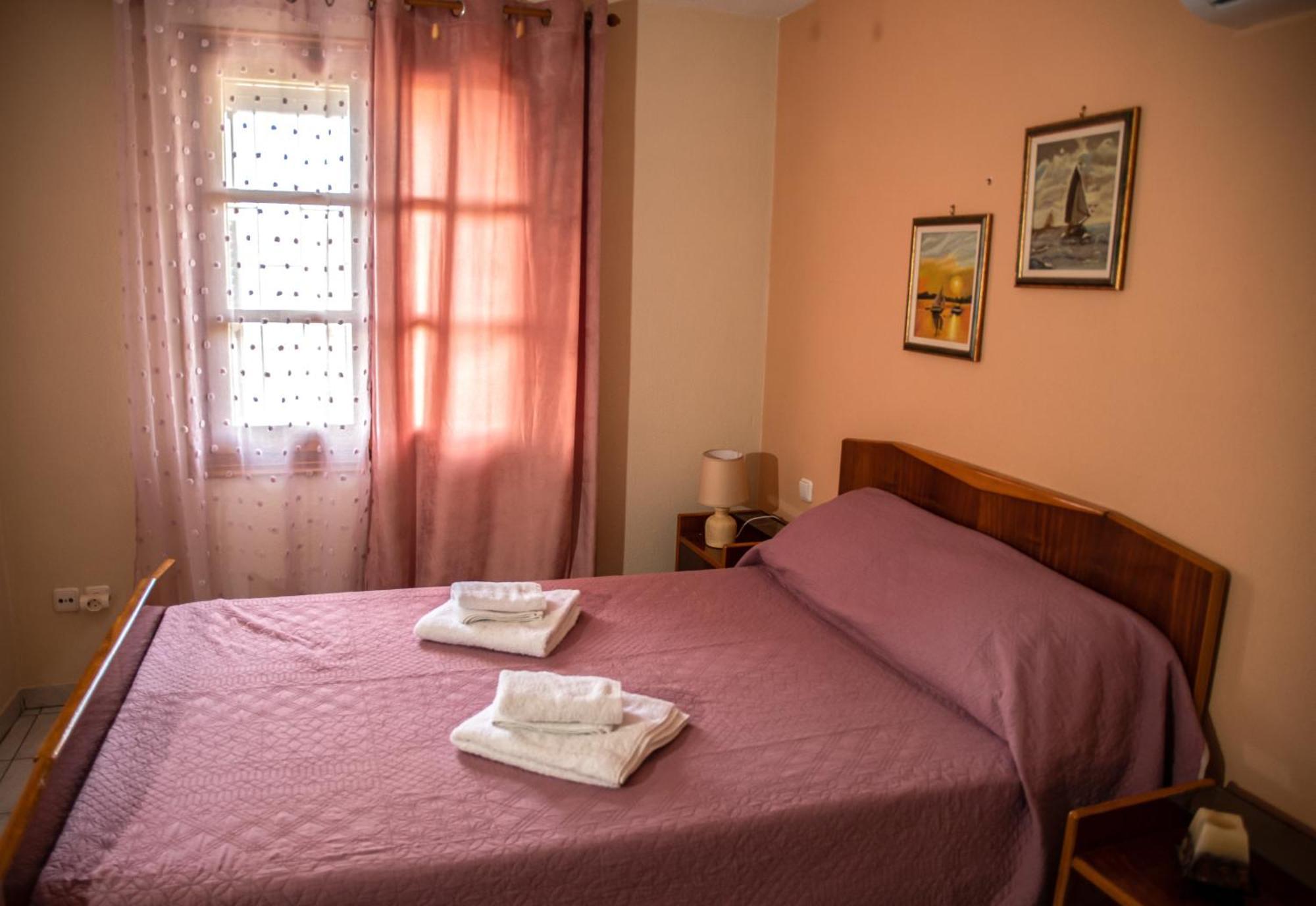 La Casa De Vacation Villa Láfkosz Kültér fotó